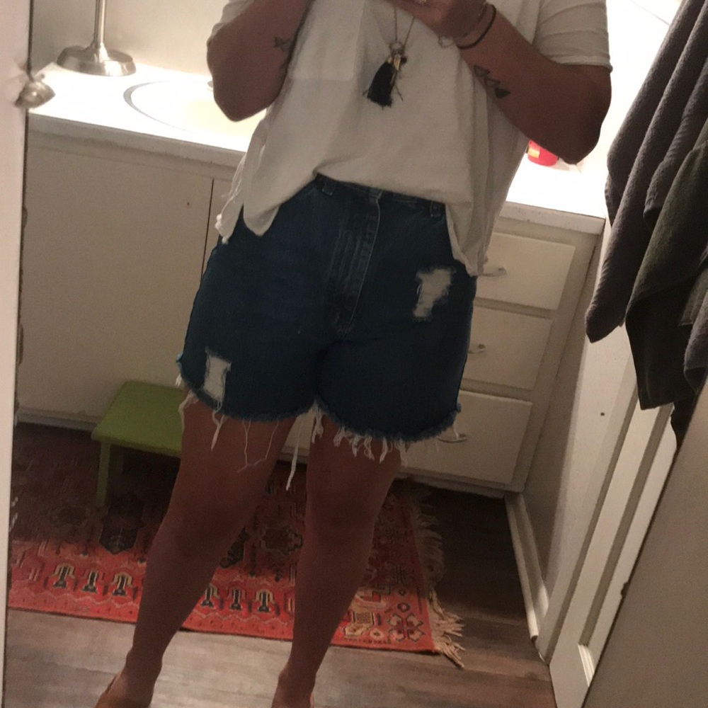 🚨VintageL. L. Bean high waisted shorts🚨